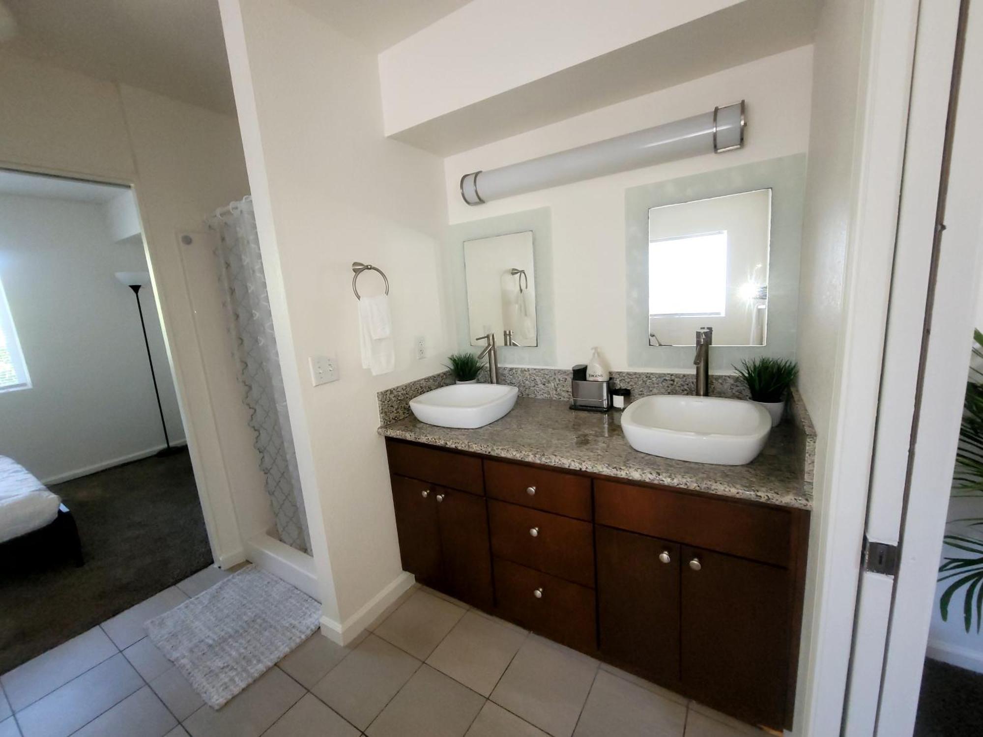 4 Bedrooms & 2.5 Bathrooms In La ロサンゼルス エクステリア 写真